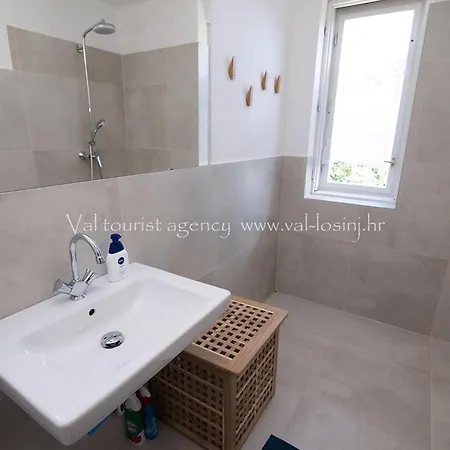 Schoene In Apartamento
