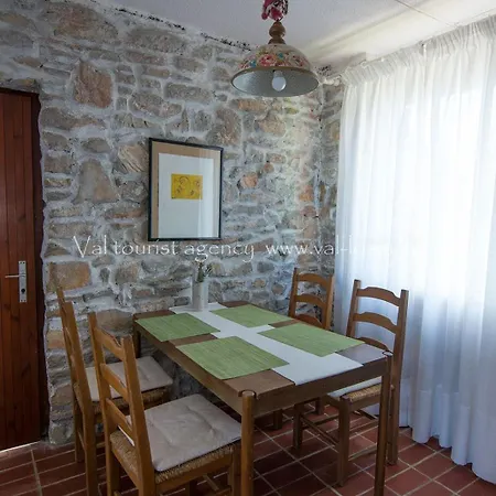 Schoene In Veli Lošinj